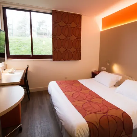 מלון Kyriad - D'abeau Bourgoin Jallieu 3*