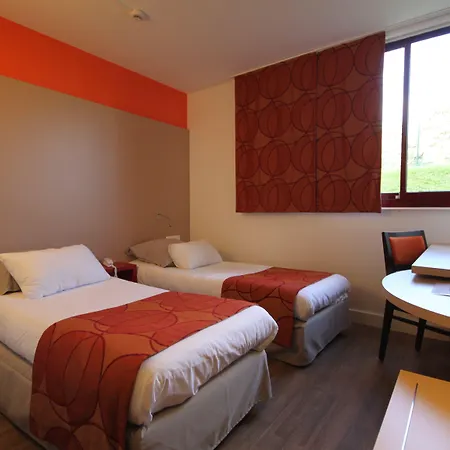 Kyriad - D'abeau Bourgoin Jallieu מלון 3*