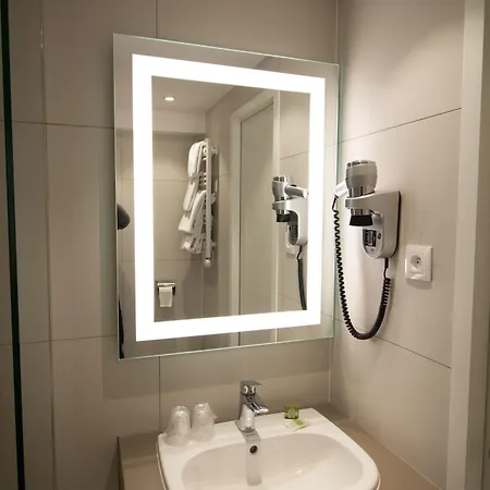 Kyriad - D'abeau Bourgoin Jallieu Hotel