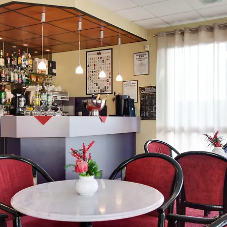 Kyriad - D'abeau Bourgoin Jallieu 3*